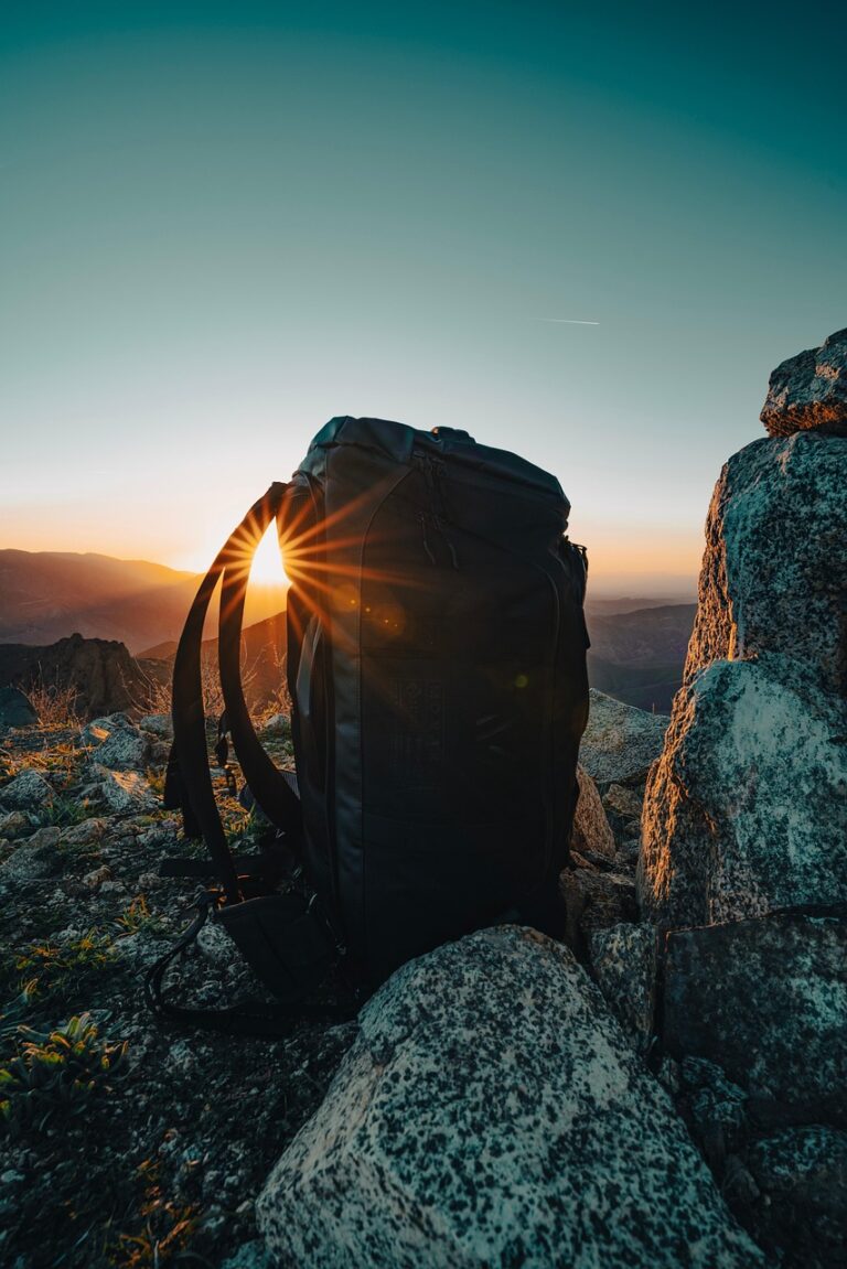 Jak Backpacking Zmienia Sposób Postrzegania Podróży