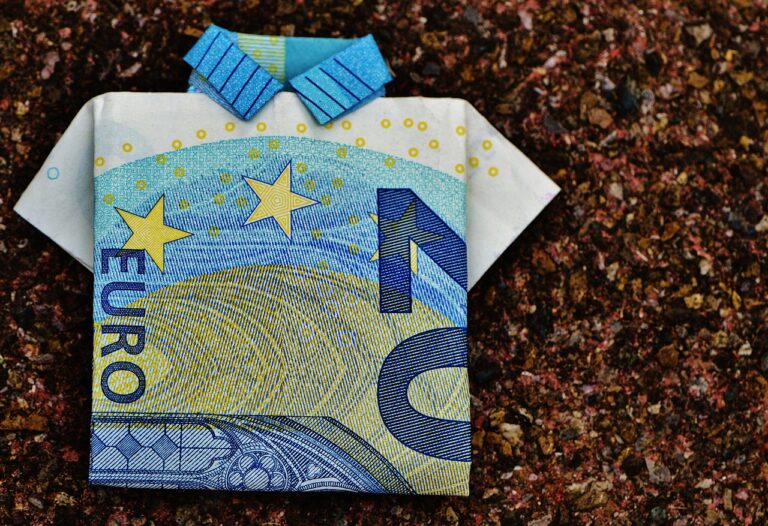 Jak podróżować po Europie z zaledwie 100 euro w kieszeni?