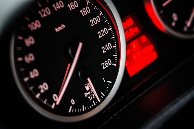 Jak podróżować taniej: 7 sprawdzonych trików